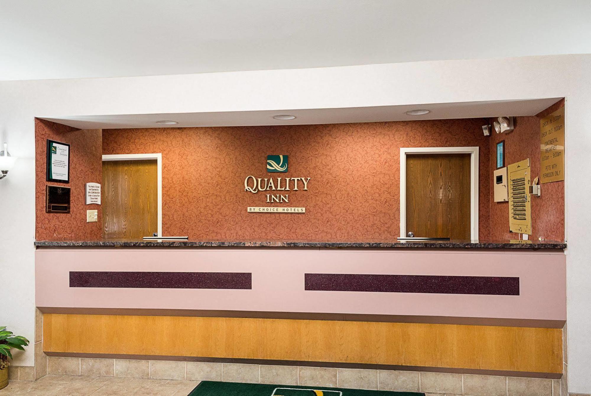Quality Inn Petersburg Near Fort Gregg-Adams Ngoại thất bức ảnh